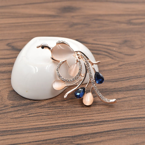 Broche con animales